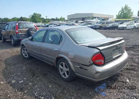 2001 Nissan Maxima Gle z USA, uszkodzony, nr VIN JN1CA31A91T106730
